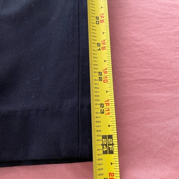 Banana Republic Factory Avery Straight Pants, Size 2, Black Dress Pants - Picture 12 of 12